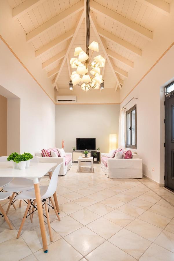 Topalidi'S Home Nea Palatia Exterior foto